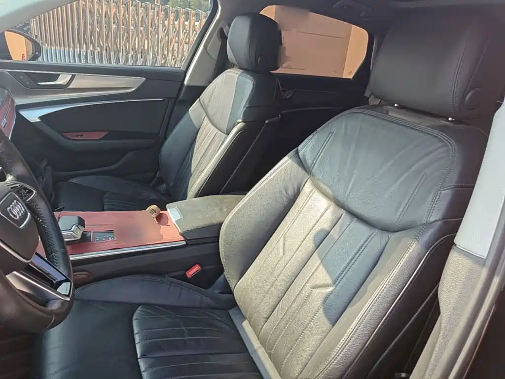Audi A6L — миниатюра 15