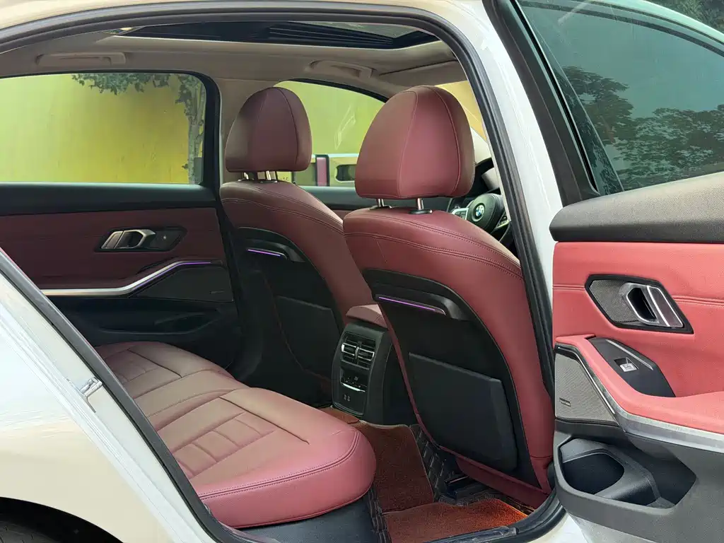 BMW 3 Series — миниатюра 19