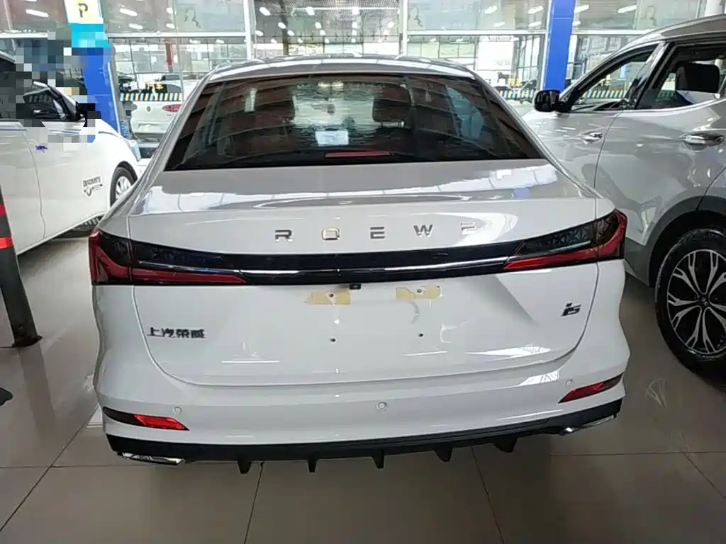 Roewe i5 — миниатюра 6