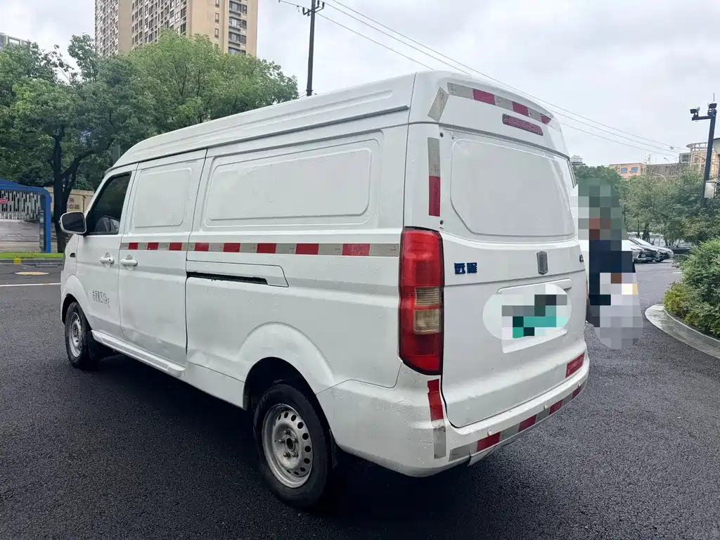 Yuan Cheng Yuan Cheng E5 — миниатюра 4