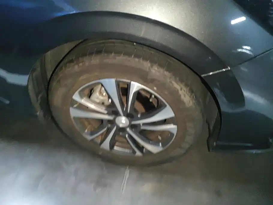 Changan Eado — миниатюра 6