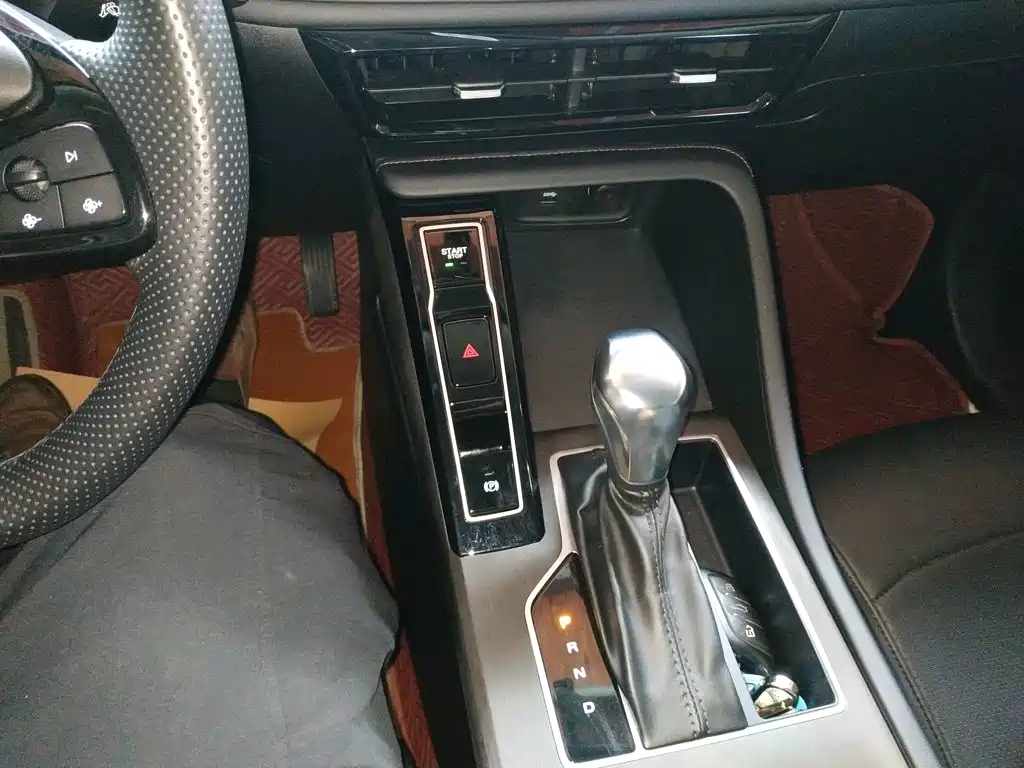 Roewe i5 — миниатюра 14