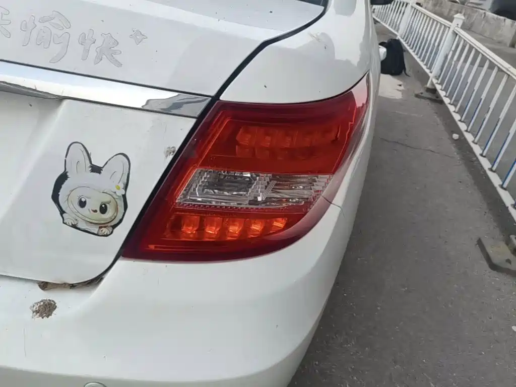 Geely Vision — миниатюра 8