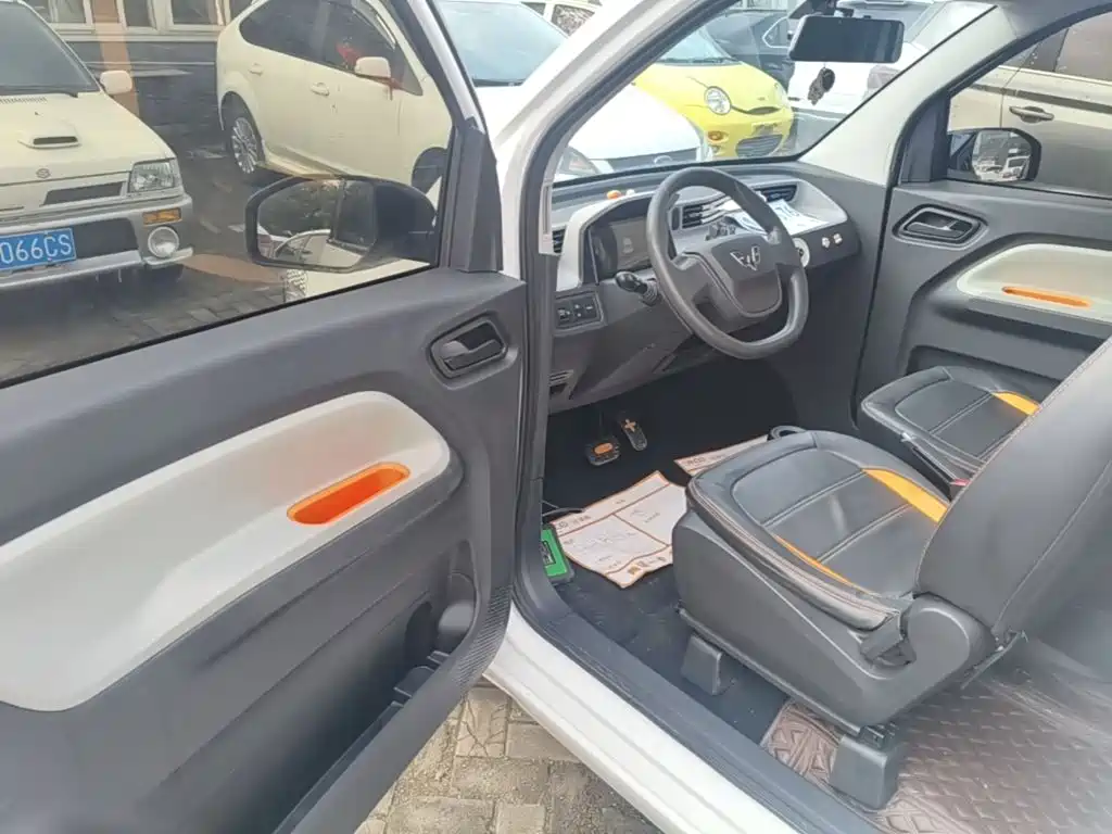 Wuling MINIEV — миниатюра 16