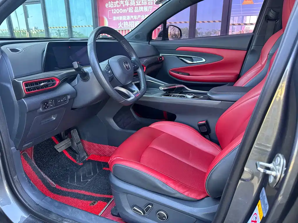 Changan UNI-T — миниатюра 4