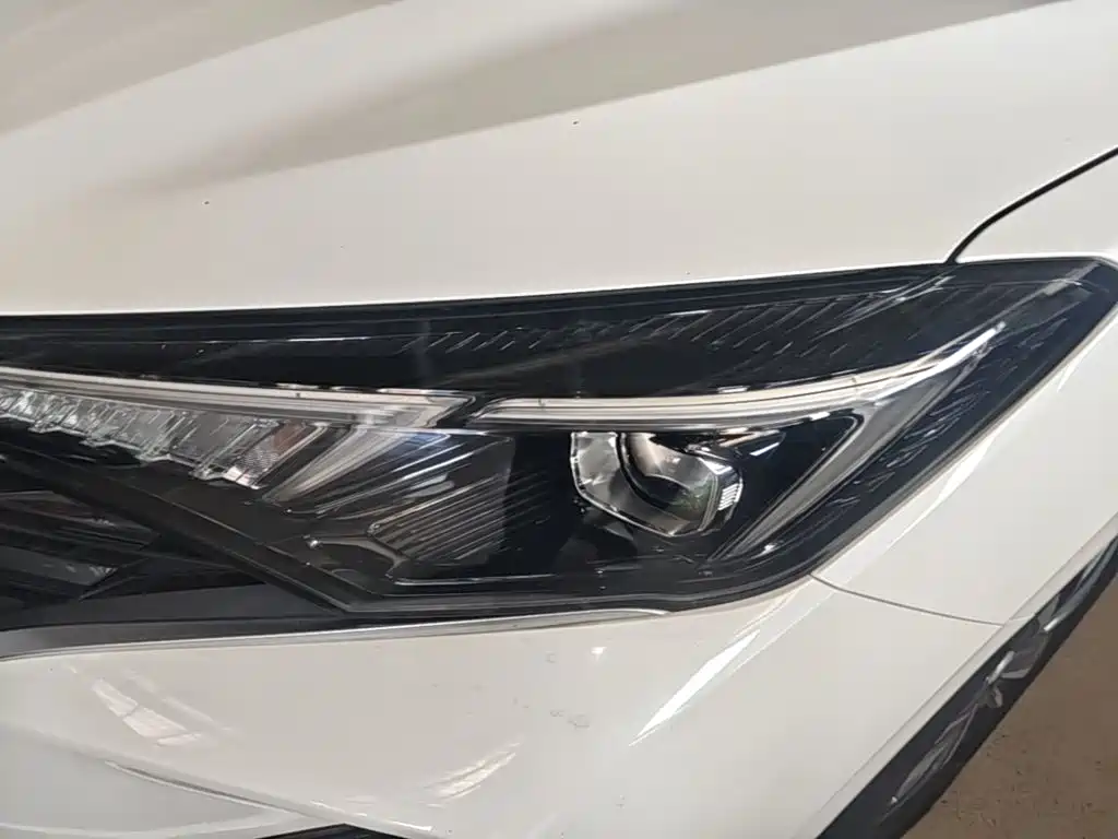 Changan Eado — миниатюра 24