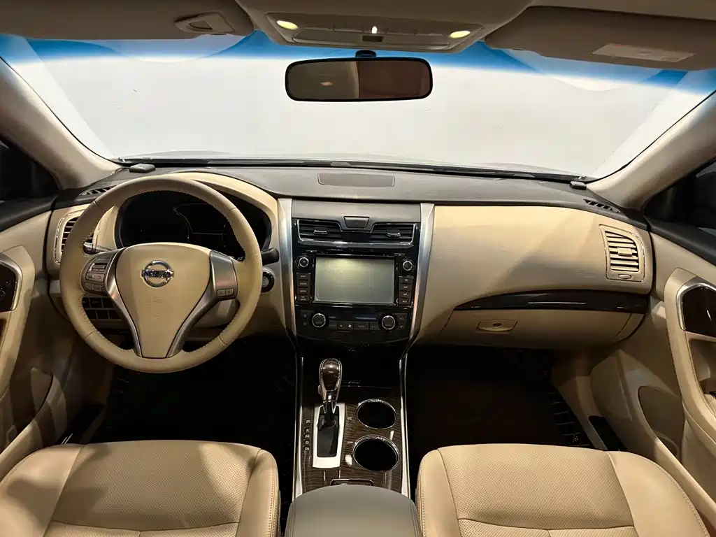 Nissan Teana — миниатюра 7