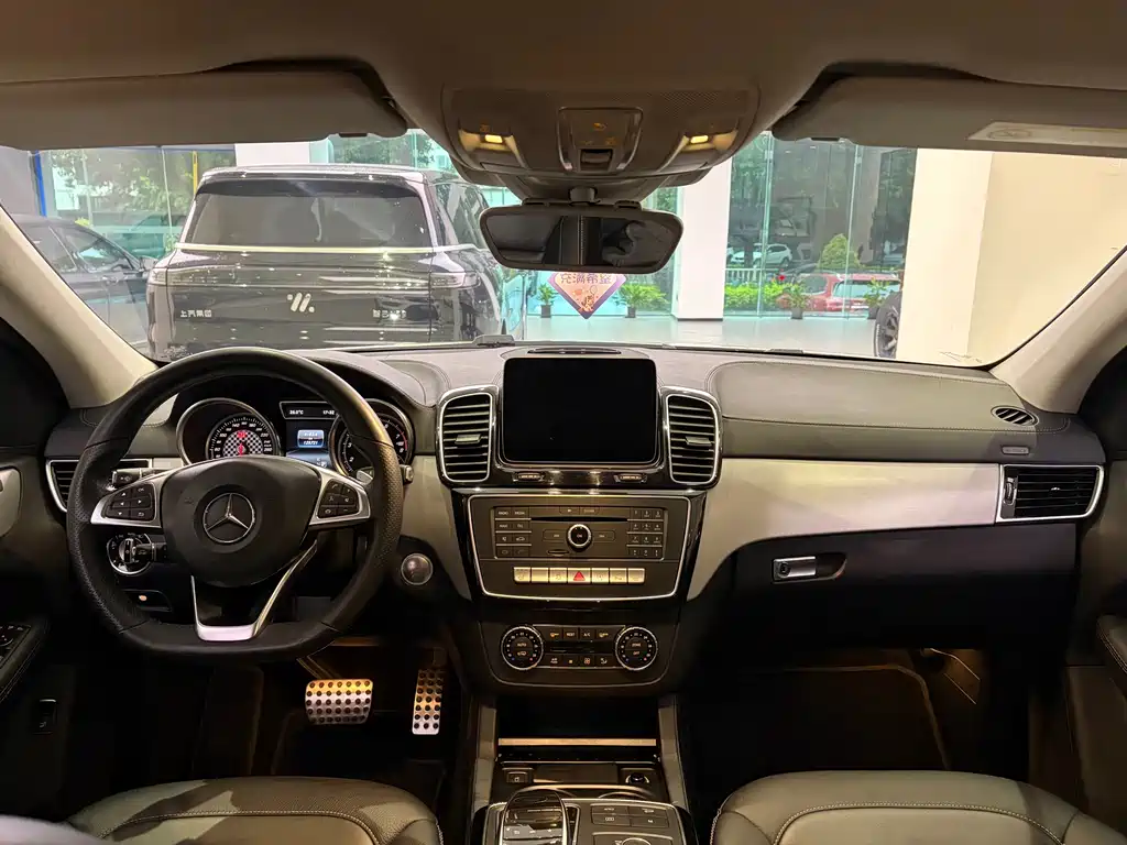 Mercedes-Benz GLE Coupe — миниатюра 8