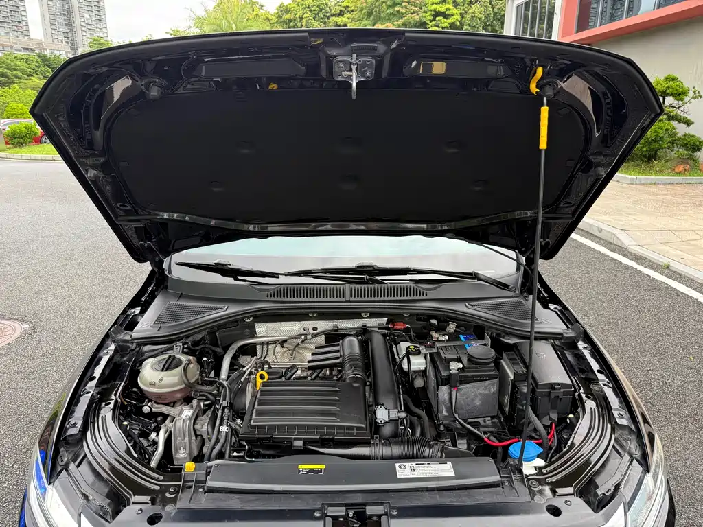 Volkswagen Lavida — миниатюра 22