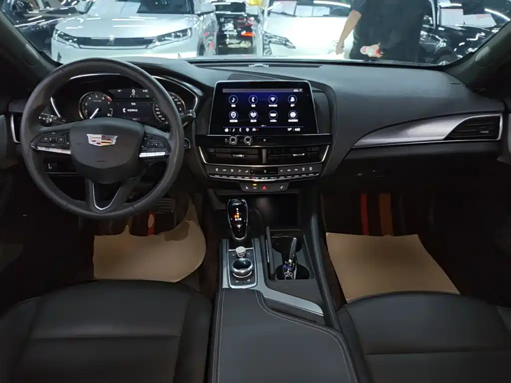 Cadillac CT5 — миниатюра 10