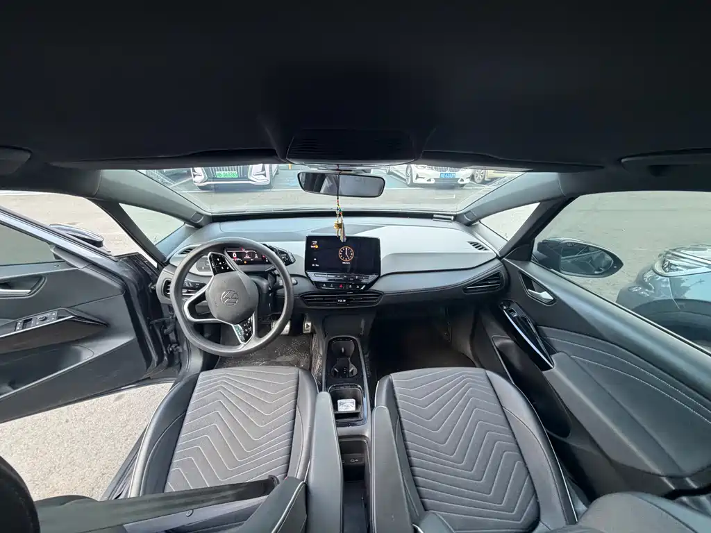 Volkswagen ID.3 — миниатюра 6