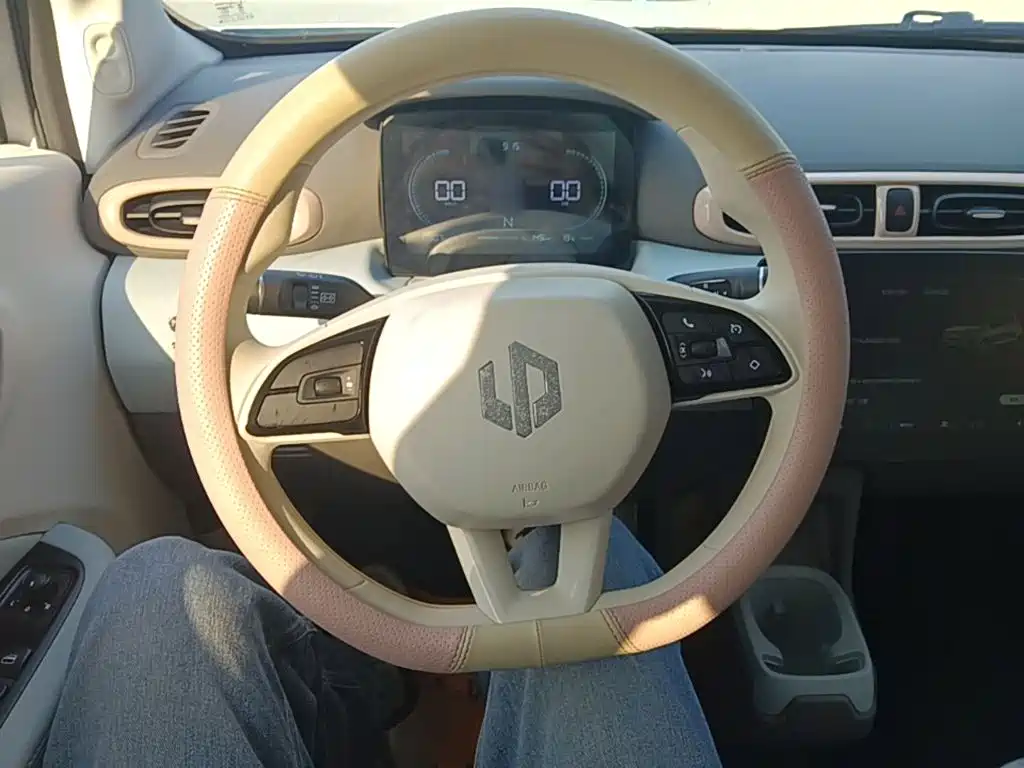 Leapmotor Leapmotor T03 — миниатюра 11