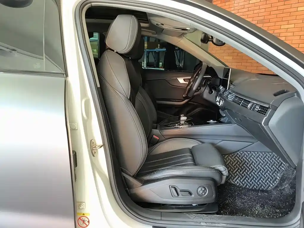Audi A4L — миниатюра 10