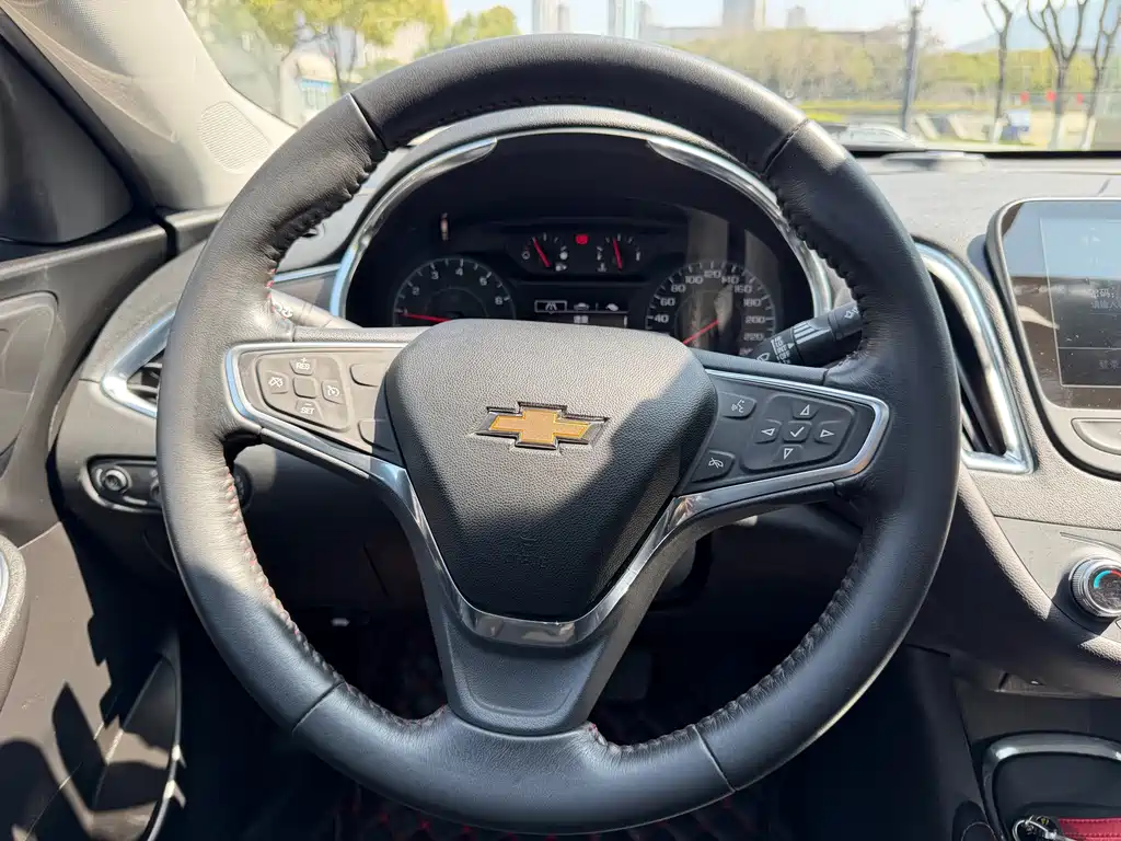 CHEVROLET MAI RUIBAO XL