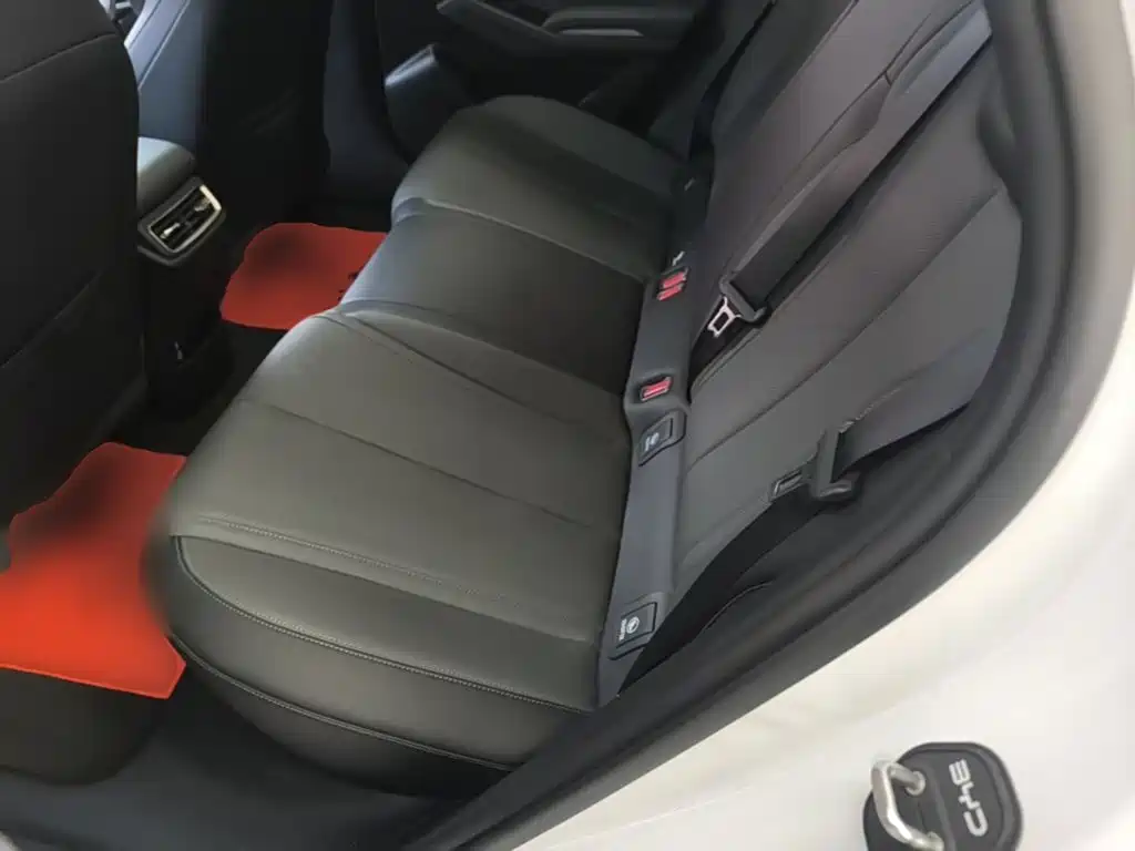 BYD Qin L — миниатюра 17