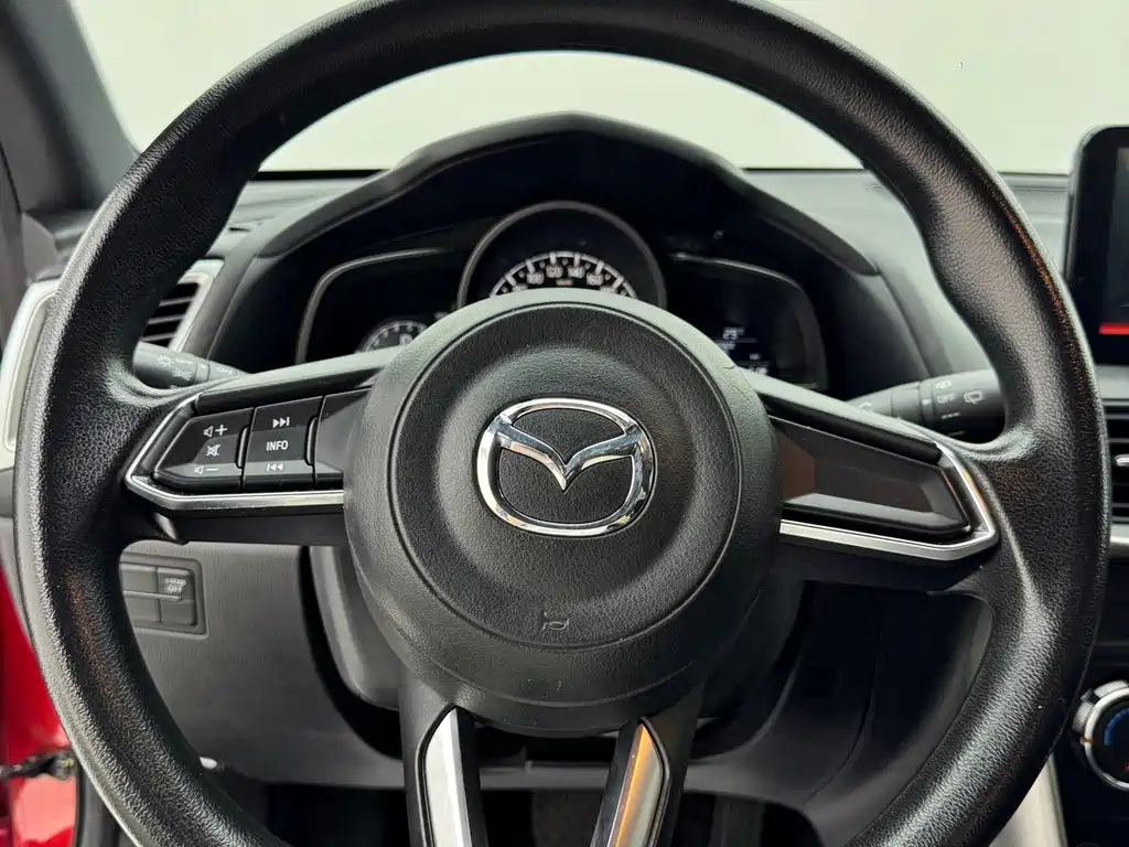 Mazda CX-4 — миниатюра 10