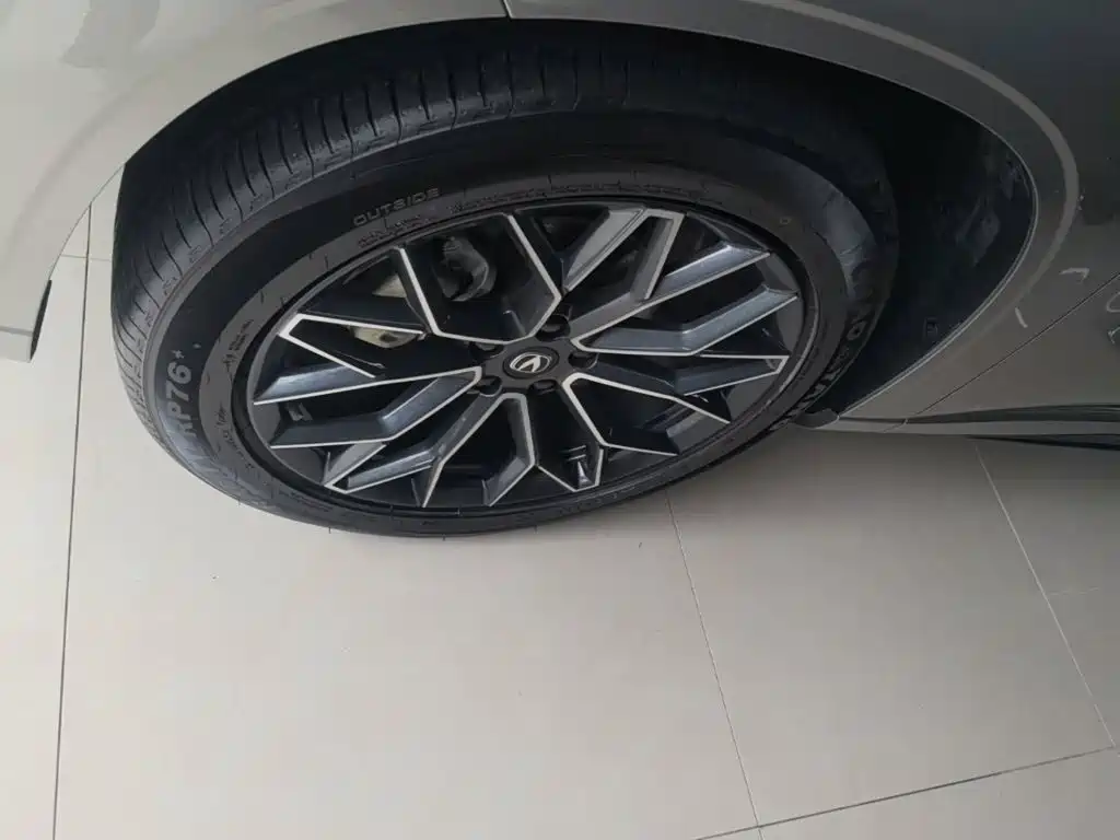 Changan UNI-Z — миниатюра 23