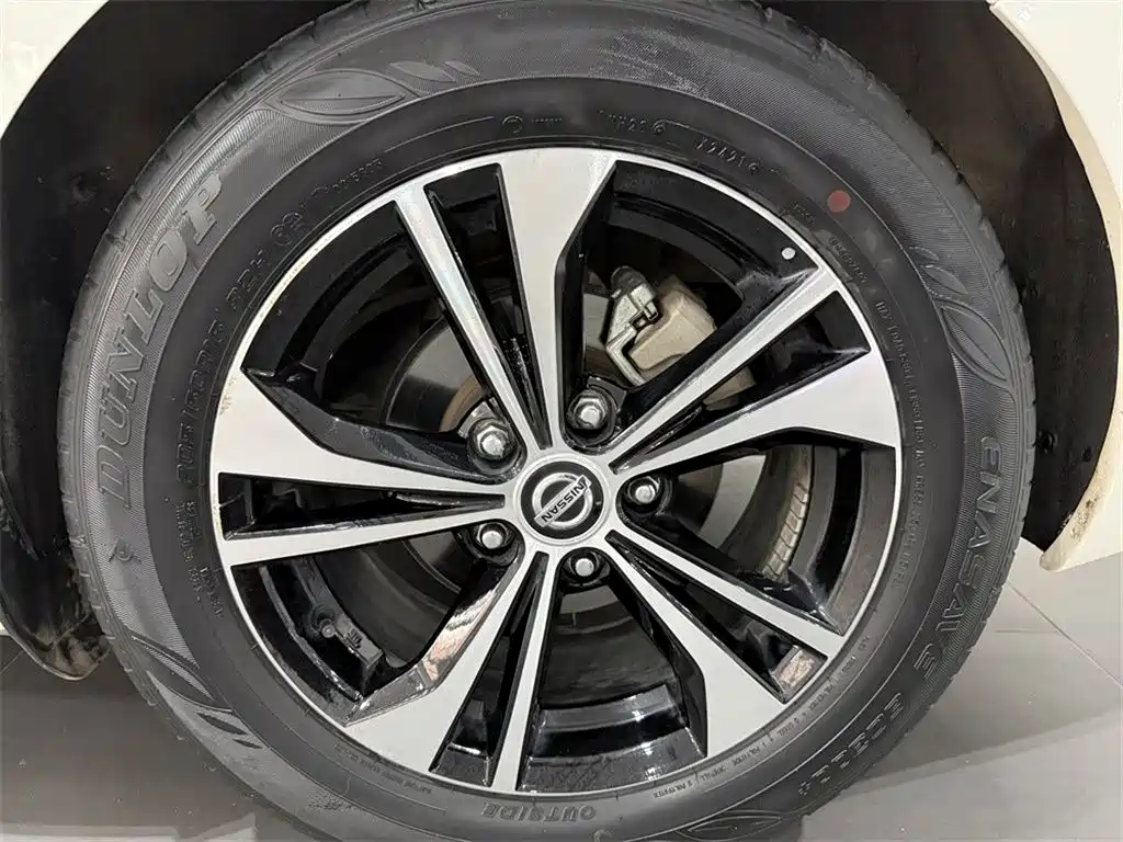 Nissan Sylphy — миниатюра 13