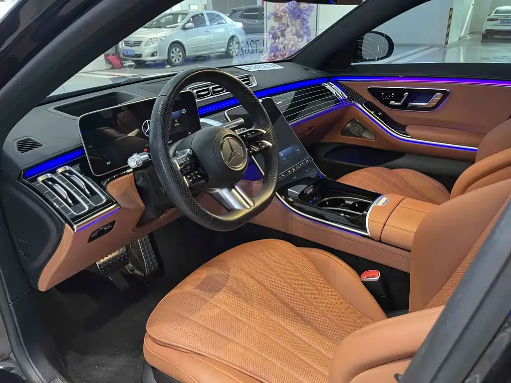 Mercedes-Benz S-Class — миниатюра 11