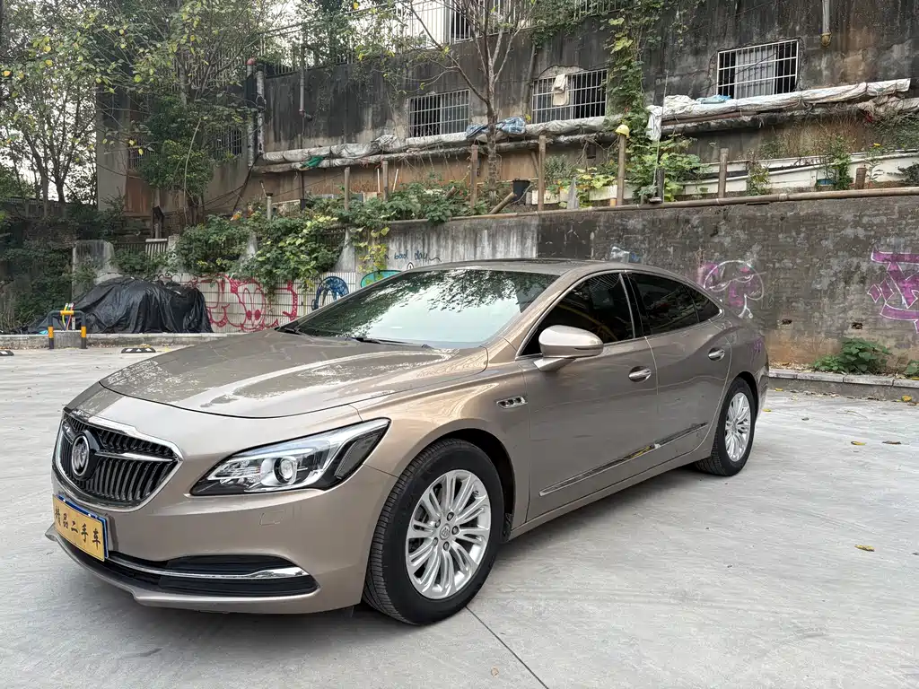 Buick LaCrosse — миниатюра 3