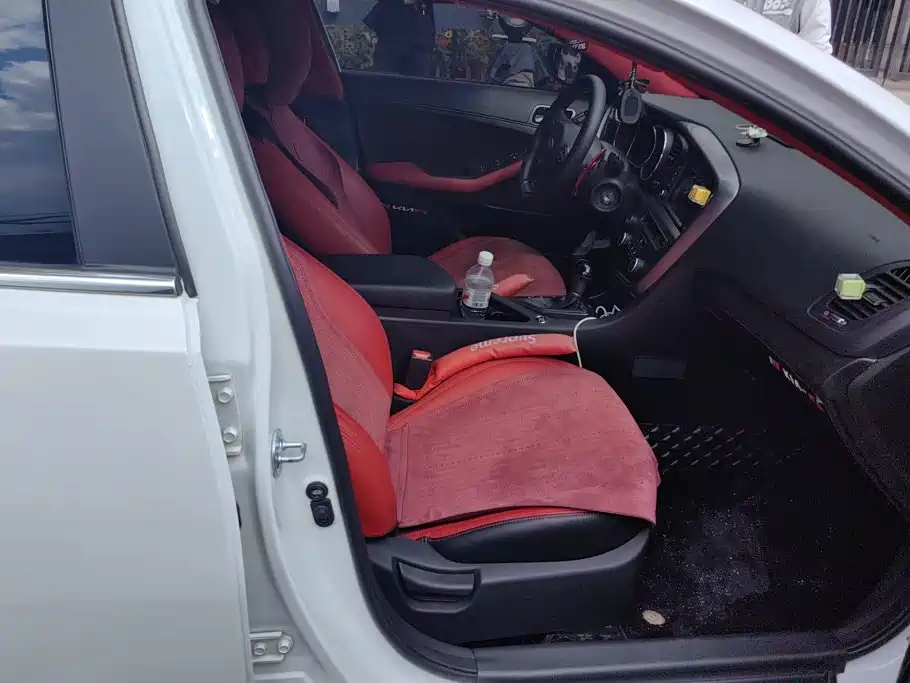 Kia K5 — миниатюра 8