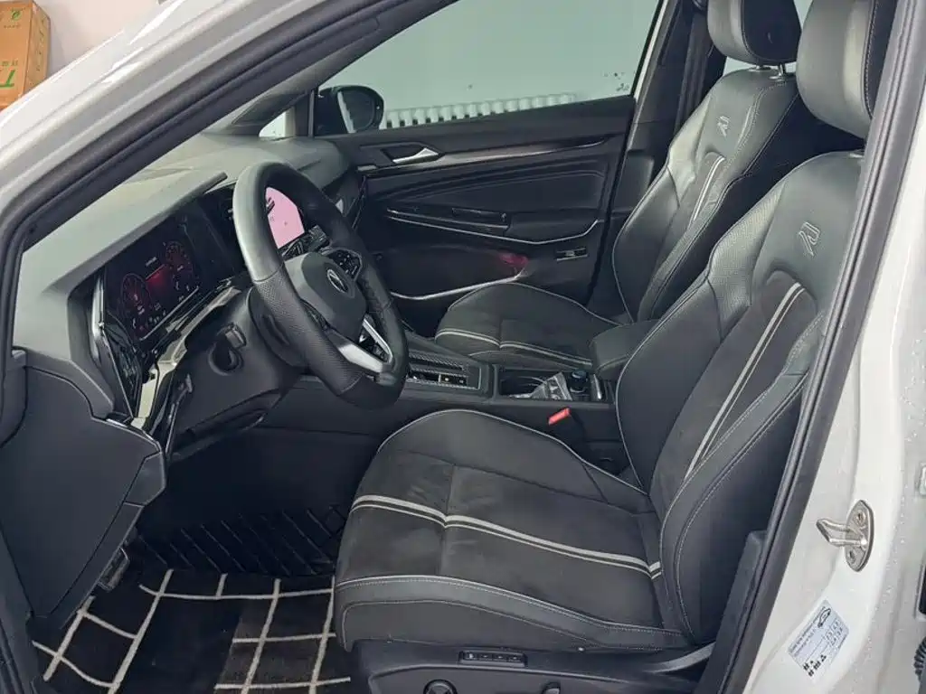 Volkswagen Golf — миниатюра 6