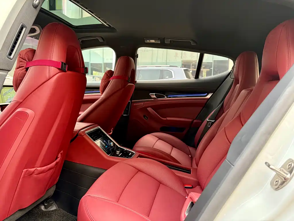 Porsche Panamera — миниатюра 11