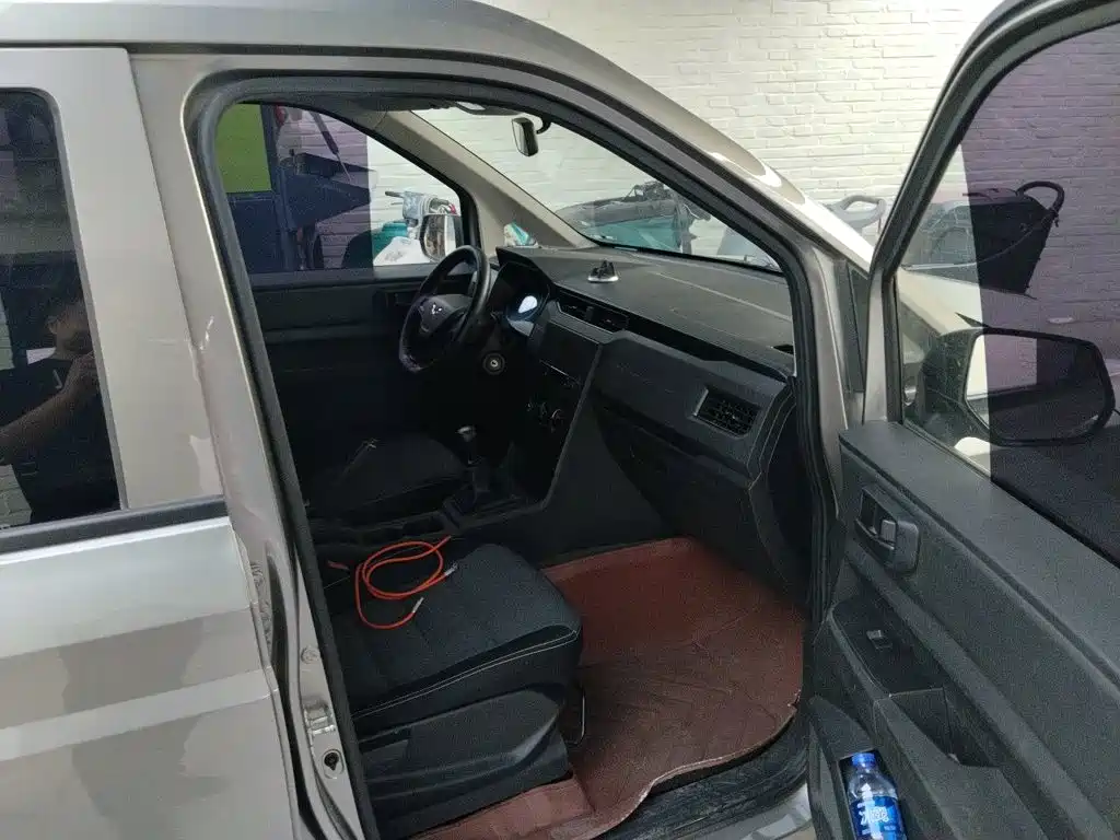 Wuling Hongguang PLUS — миниатюра 19