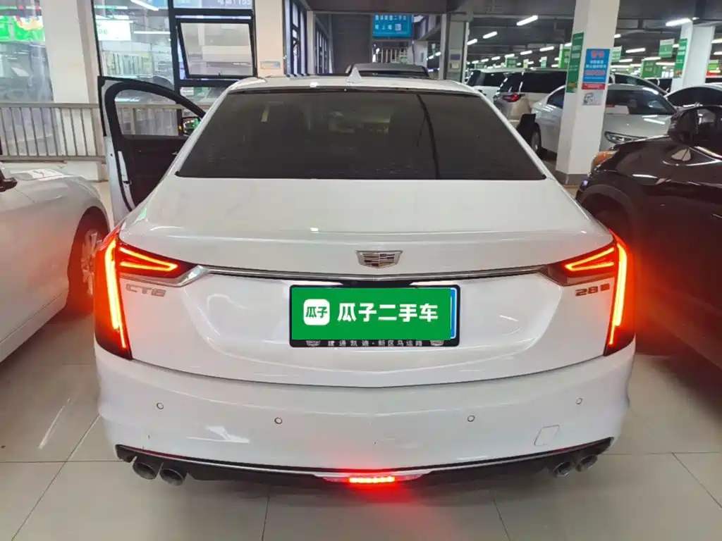 Cadillac CT6 — миниатюра 6