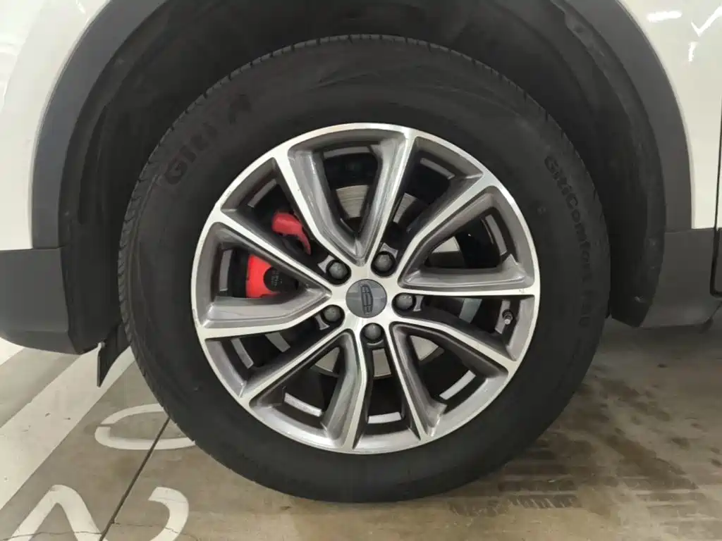Geely Boyue — миниатюра 23
