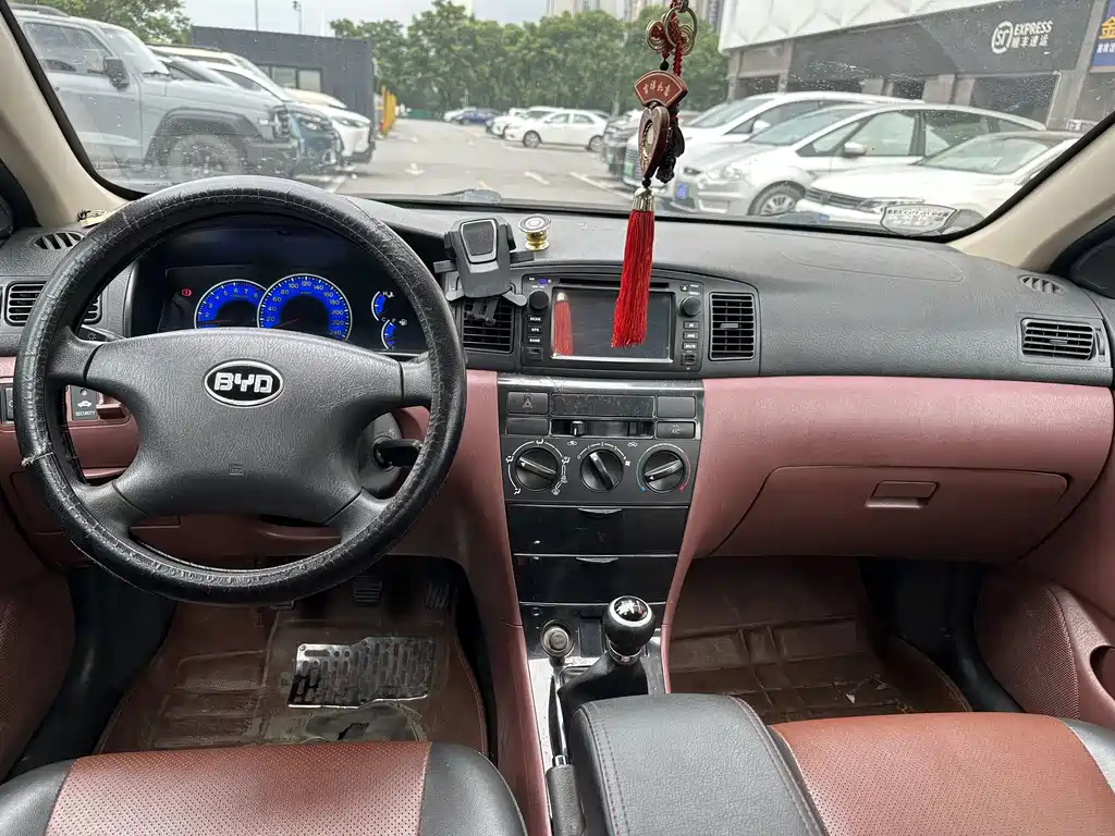 BYD F3 2015 1.5L MT Comfort
