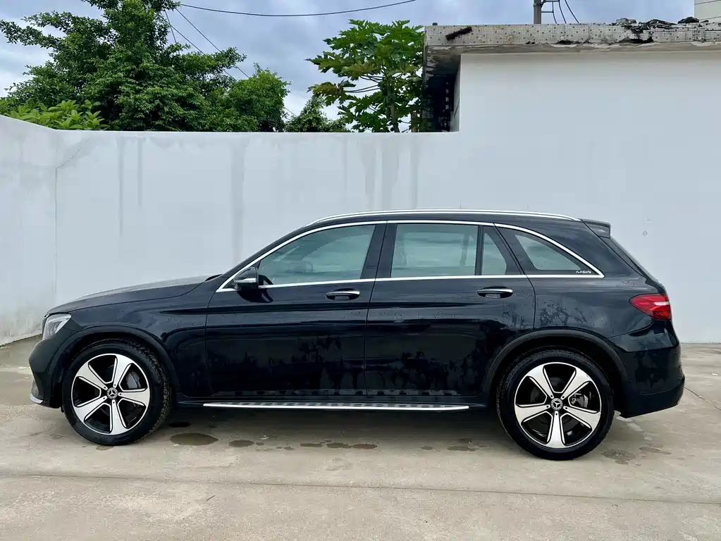 Mercedes-Benz GLC — миниатюра 10