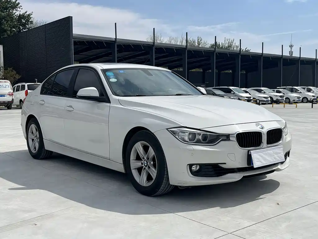 BMW 3 Series — миниатюра 3