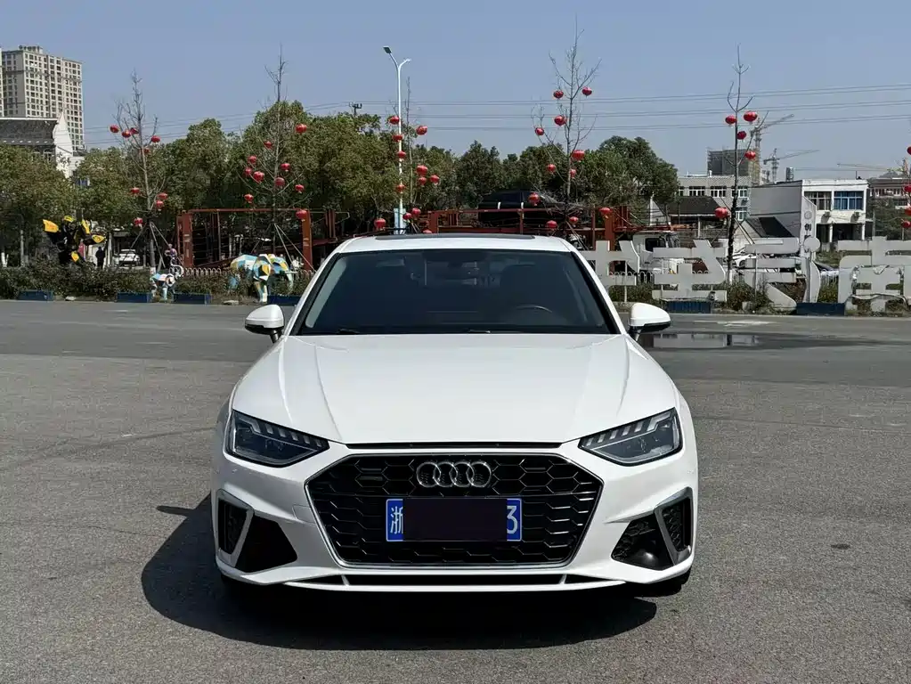 Audi A4L 2020