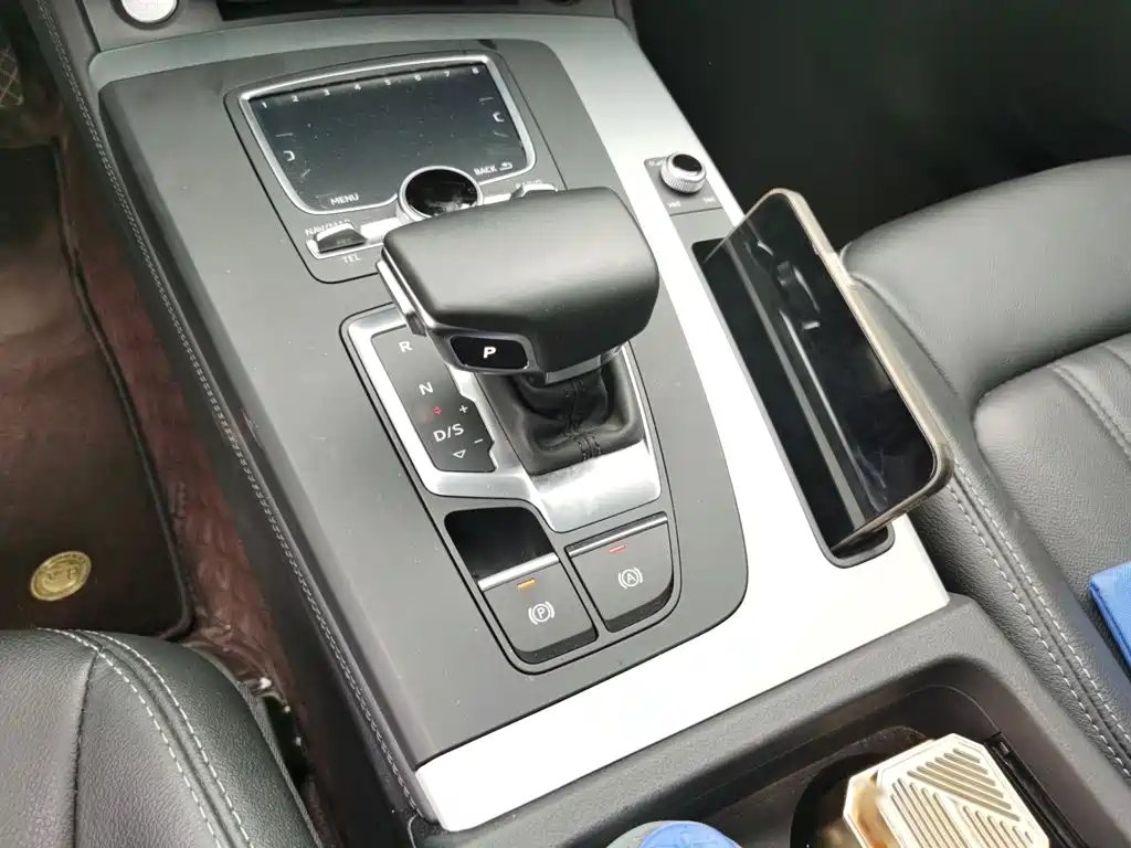 Audi Q5L — миниатюра 7