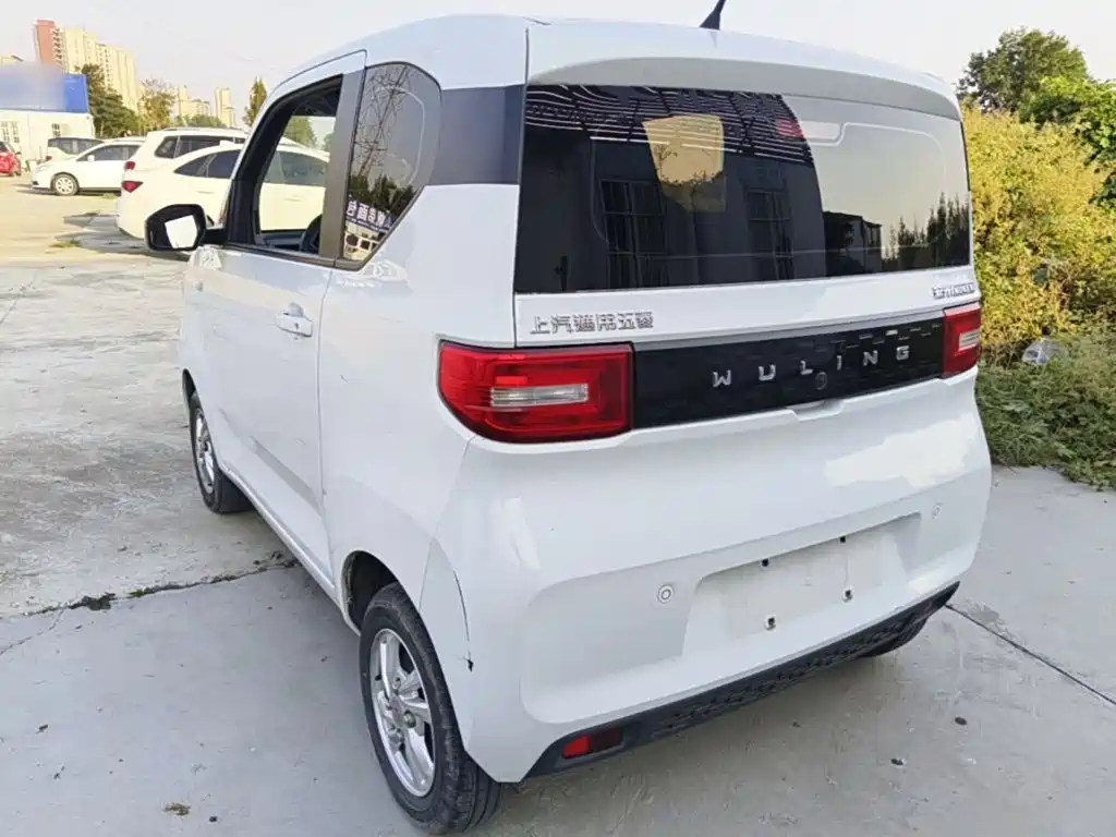Wuling MINIEV — миниатюра 5