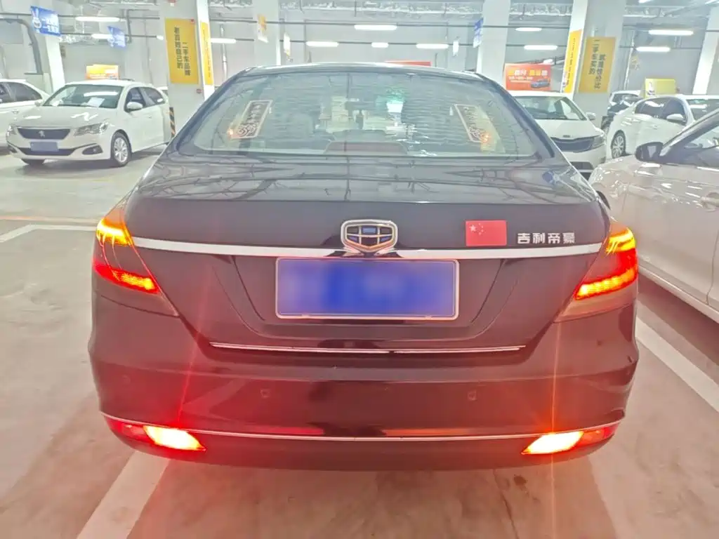 Geely Emgrand — миниатюра 6
