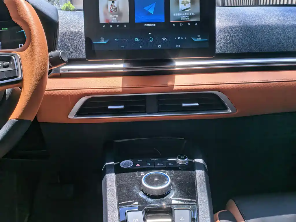 BYD E2 2021 Luxury