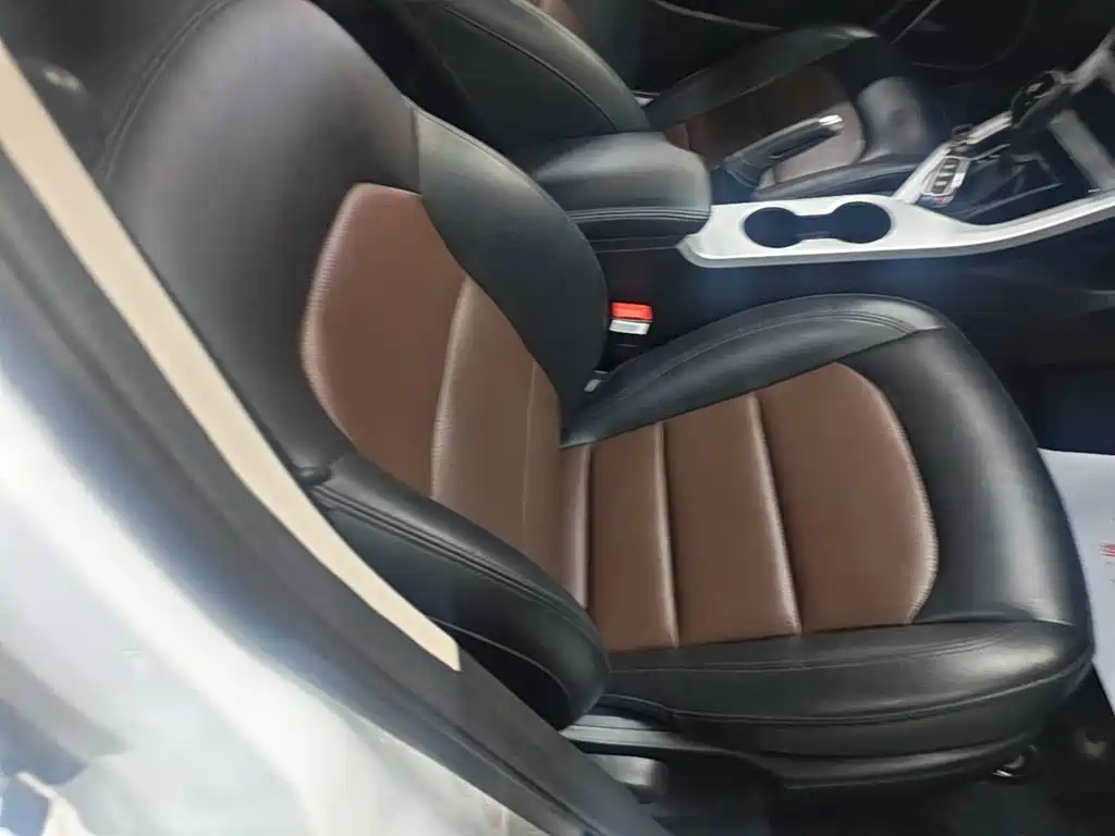Geely Vision — миниатюра 25
