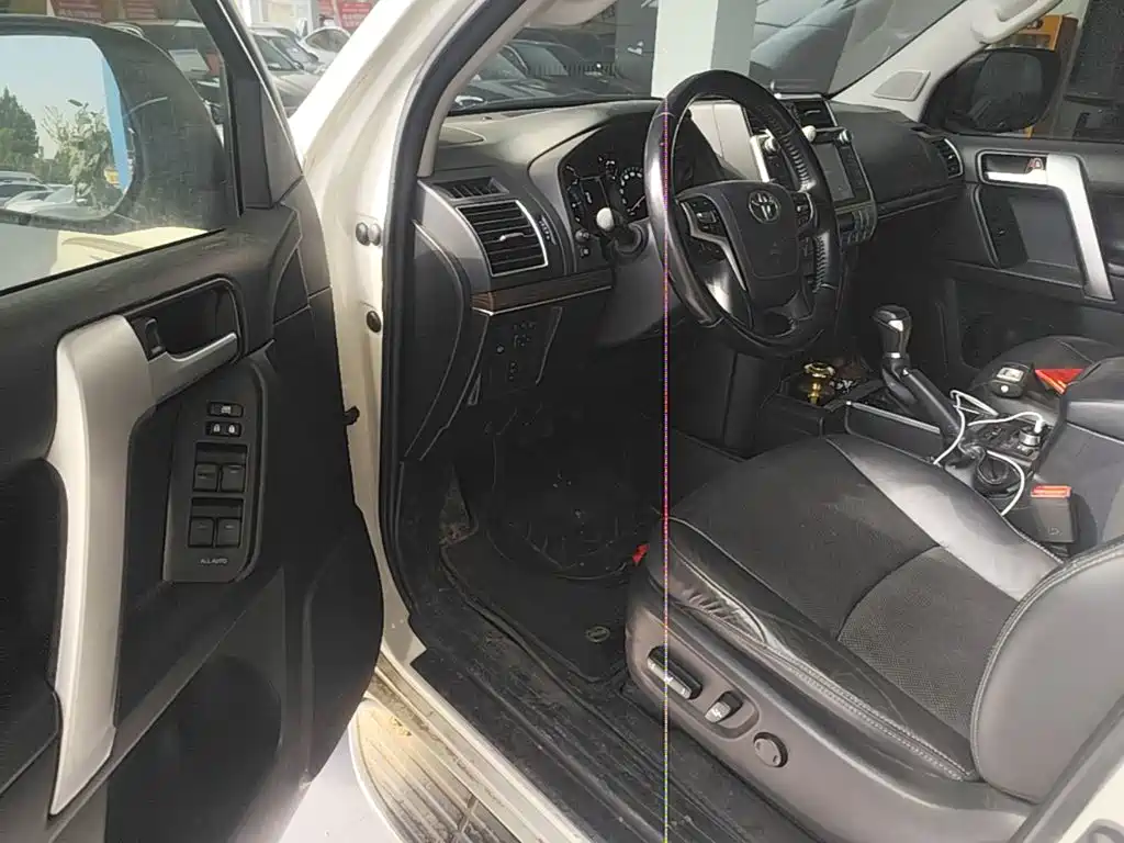Toyota Prado — миниатюра 16