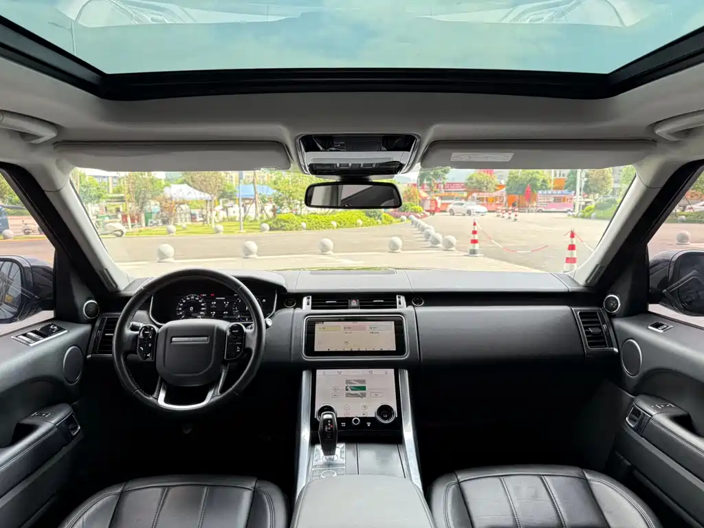 Land Rover Range Rover Sport 2018 3.0T