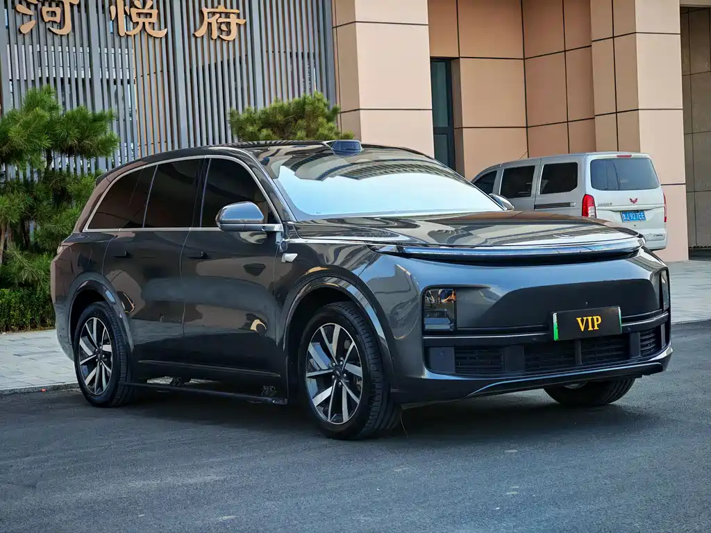 Li Auto Li L8 — миниатюра 3