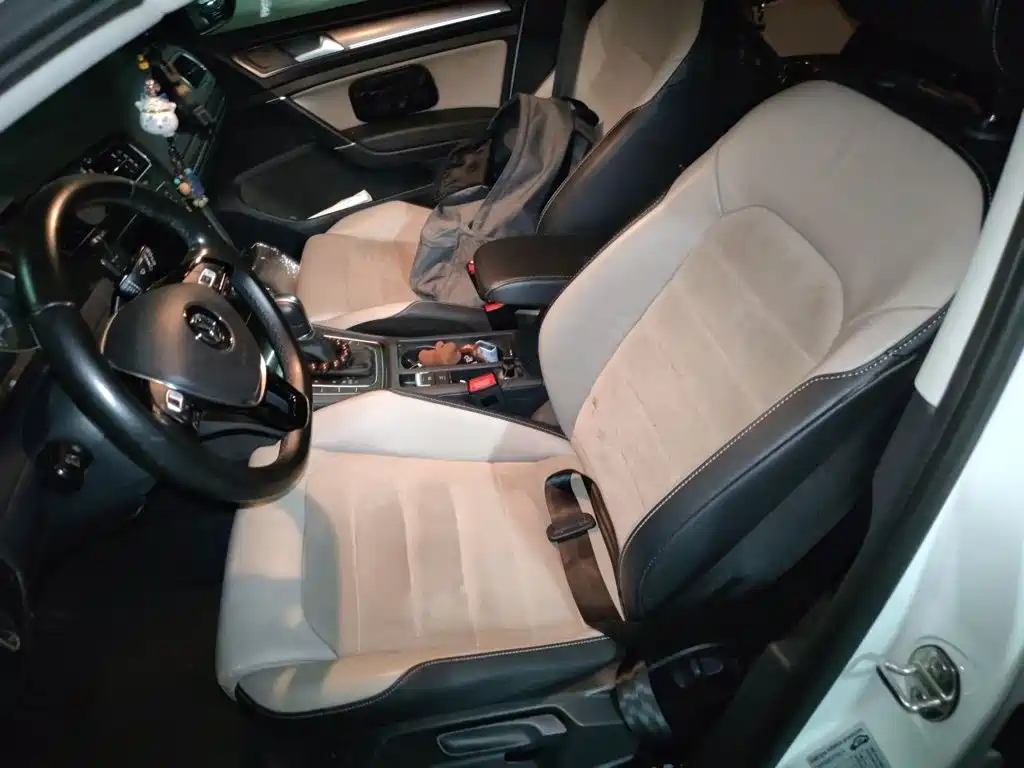 Volkswagen Golf — миниатюра 16