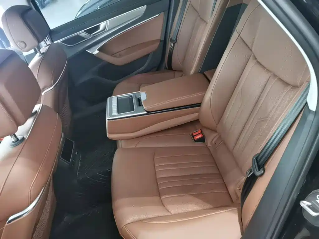 Audi A6L — миниатюра 22