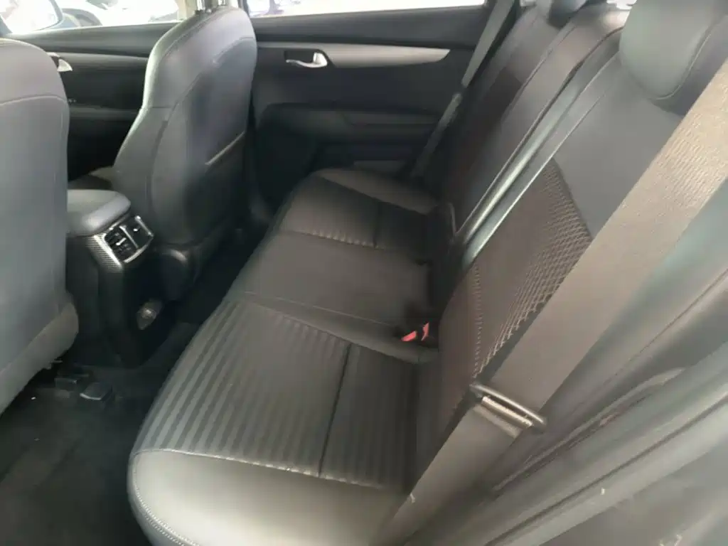 Kia Sportage — миниатюра 17