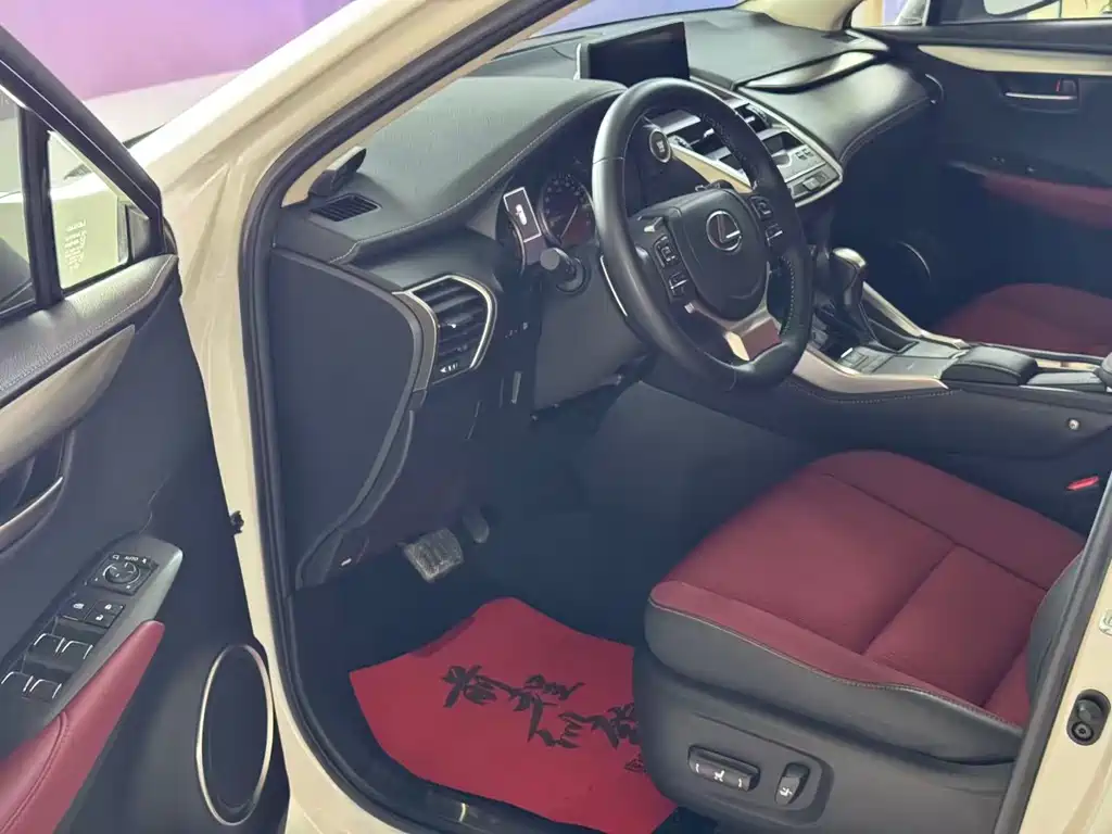 Lexus NX — миниатюра 9