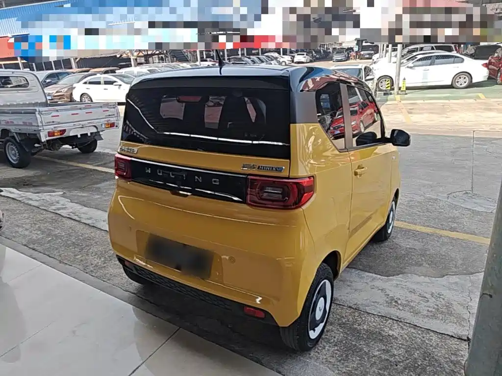Wuling MINIEV — миниатюра 7