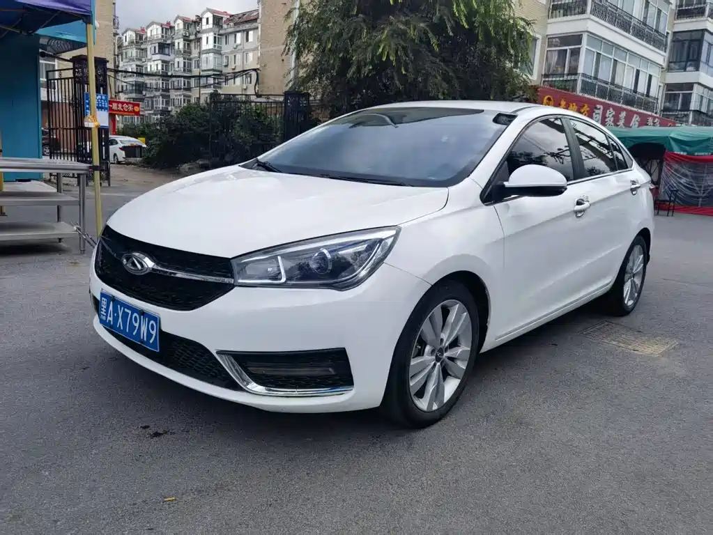 Chery Arrizo 5