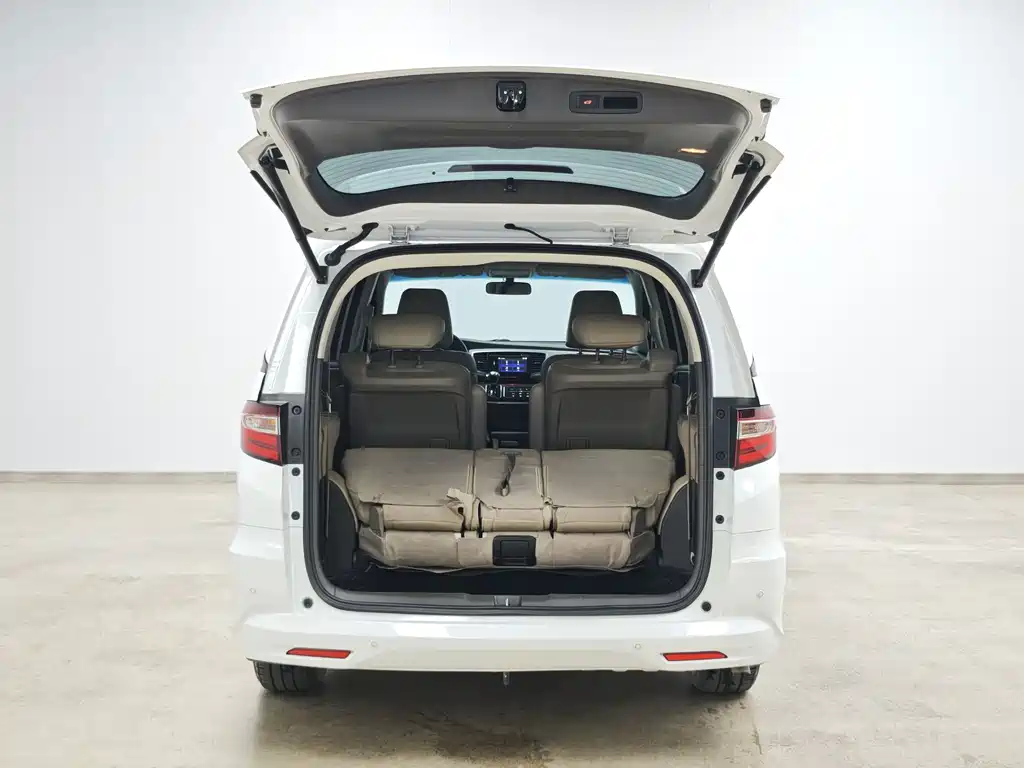 Honda Odyssey — миниатюра 6