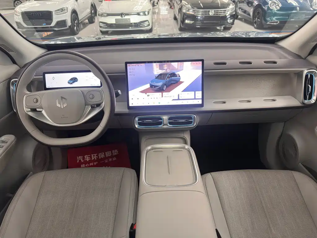 Leapmotor Leapmotor B10 — миниатюра 10